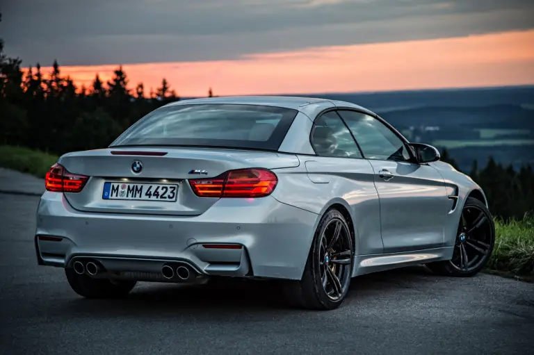 Nuova BMW M4 Cabrio - 95