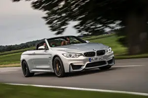 Nuova BMW M4 Cabrio - 25