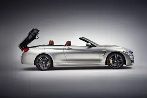 Nuova BMW M4 Cabrio - 172