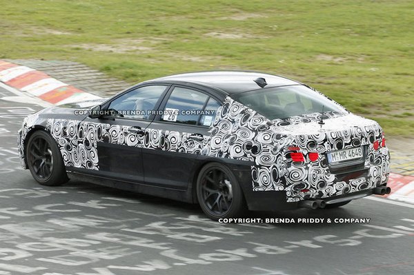 Nuova BMW M5: foto spia