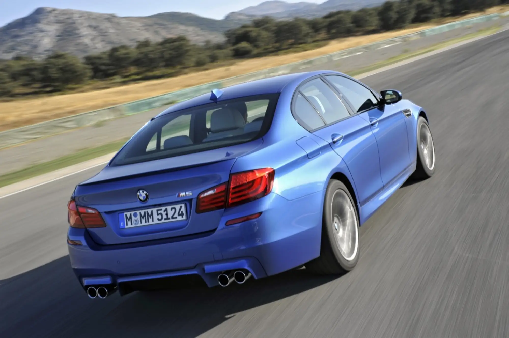 Nuova BMW M5 - 8