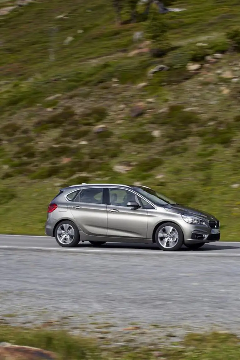 Nuova BMW Serie 2 Active Tourer - 130