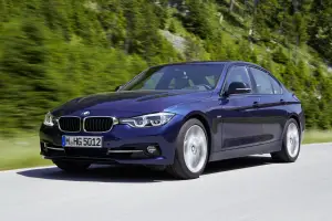 Nuova BMW Serie 3 - MEGA GALLERY