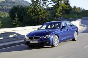 Nuova BMW Serie 3 - MEGA GALLERY