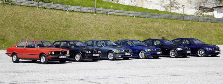 Nuova BMW Serie 3 - MEGA GALLERY - 113