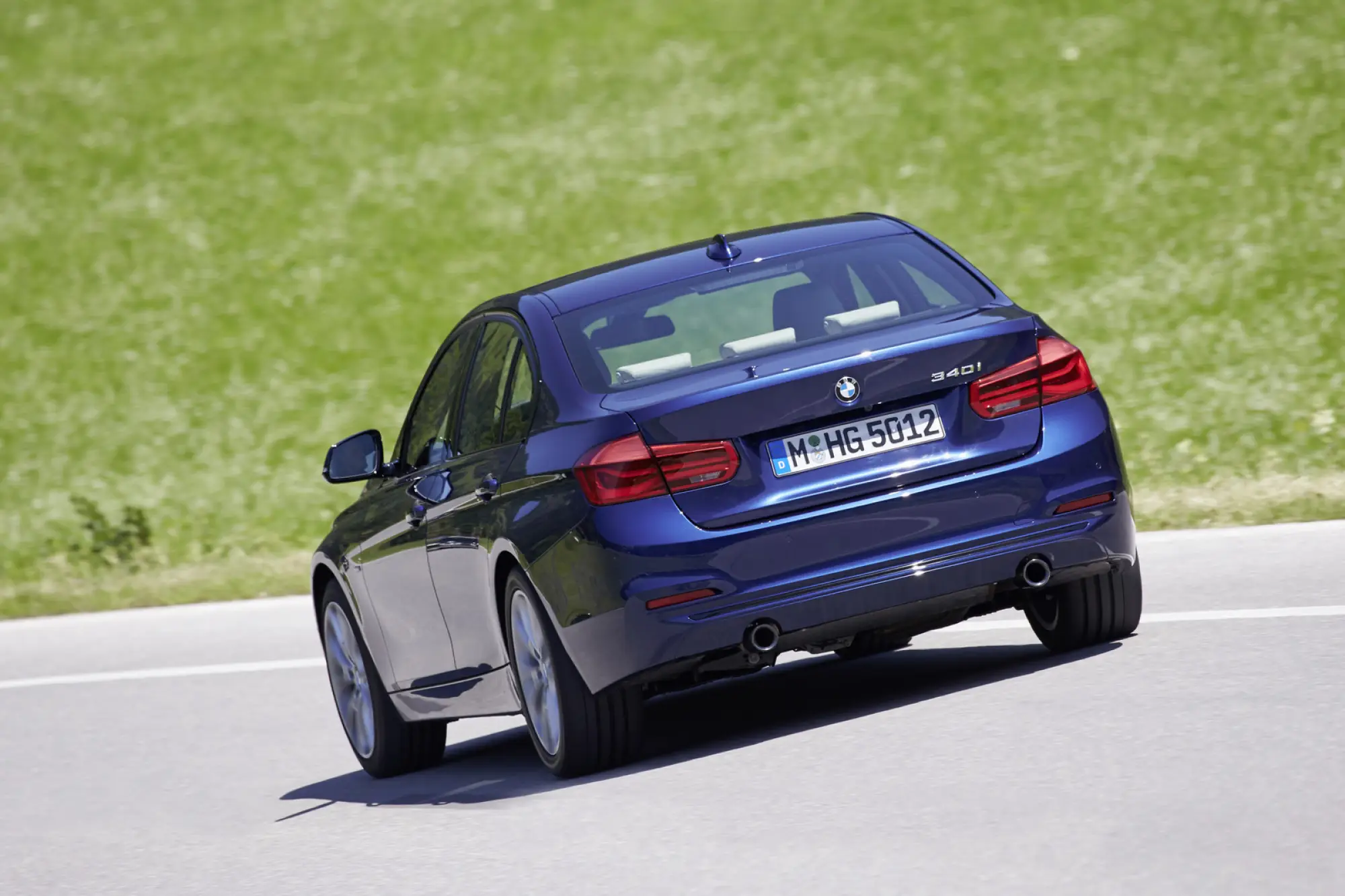 Nuova BMW Serie 3 - MEGA GALLERY - 34