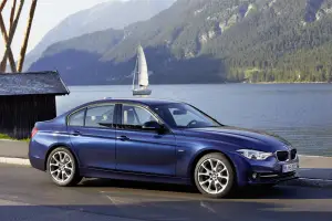 Nuova BMW Serie 3 - MEGA GALLERY - 42