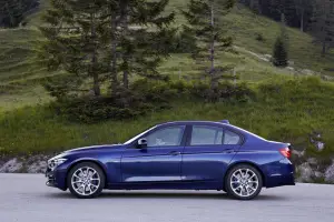 Nuova BMW Serie 3 - MEGA GALLERY