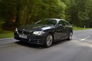 Nuova BMW Serie 5 (518d e 520d)