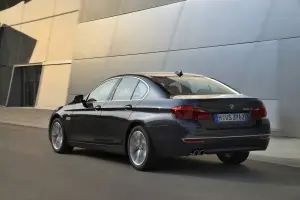 Nuova BMW Serie 5 (518d e 520d)