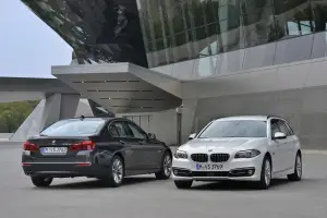 Nuova BMW Serie 5 (518d e 520d)