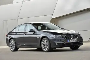 Nuova BMW Serie 5 (518d e 520d)