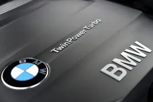 Nuova BMW Serie 5 (518d e 520d)