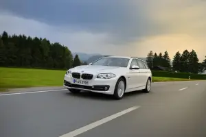 Nuova BMW Serie 5 (518d e 520d)