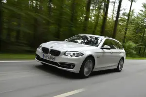 Nuova BMW Serie 5 (518d e 520d)