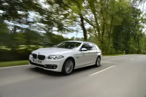 Nuova BMW Serie 5 (518d e 520d)