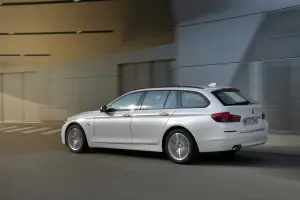 Nuova BMW Serie 5 (518d e 520d)