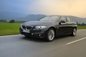 Nuova BMW Serie 5 (518d e 520d)