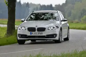 Nuova BMW Serie 5 (518d e 520d)