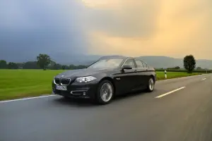 Nuova BMW Serie 5 (518d e 520d)