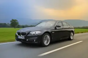 Nuova BMW Serie 5 (518d e 520d)