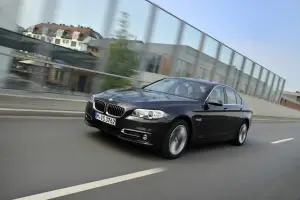 Nuova BMW Serie 5 (518d e 520d)