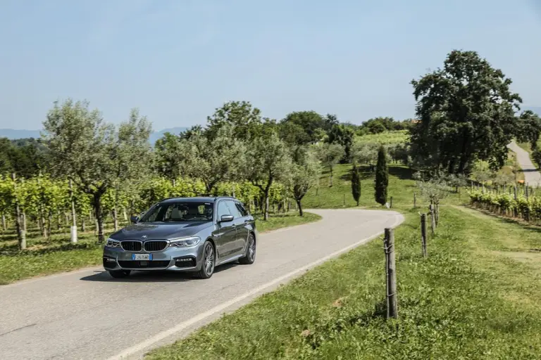 Nuova BMW Serie 5 Touring  - 140