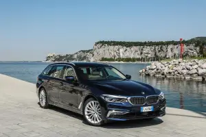 Nuova BMW Serie 5 Touring 