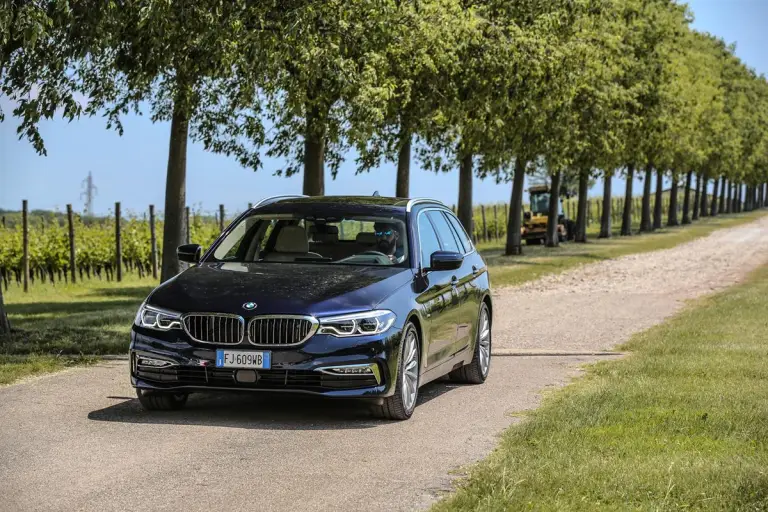 Nuova BMW Serie 5 Touring  - 161