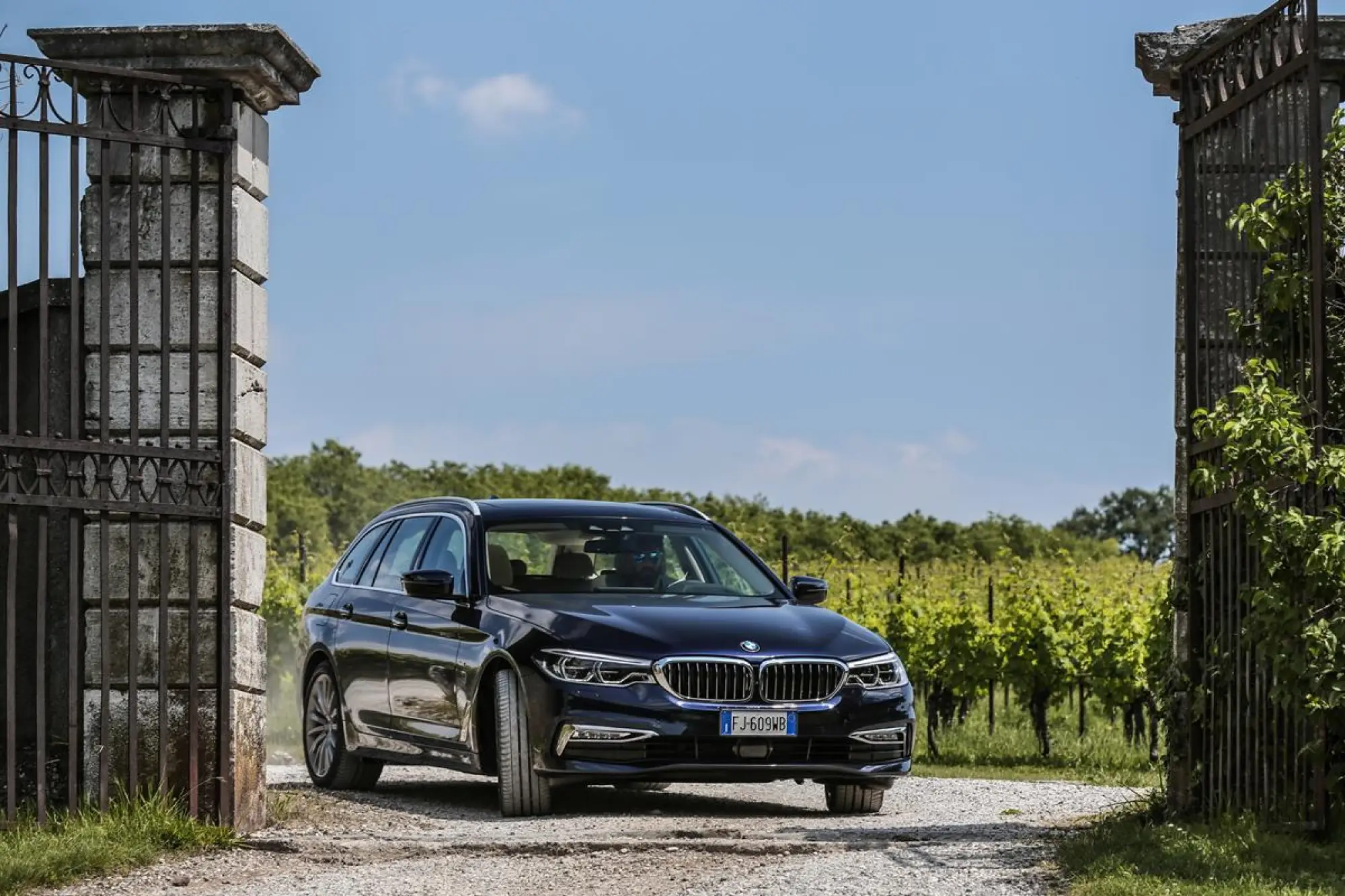 Nuova BMW Serie 5 Touring  - 162