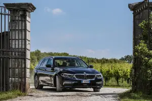 Nuova BMW Serie 5 Touring 