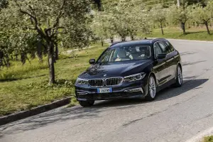 Nuova BMW Serie 5 Touring 