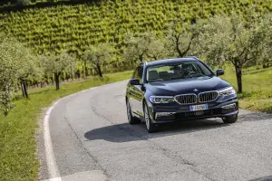 Nuova BMW Serie 5 Touring  - 182