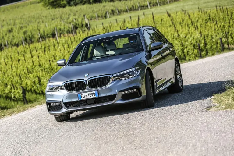 Nuova BMW Serie 5 Touring  - 197
