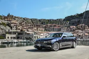 Nuova BMW Serie 5 Touring 