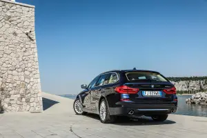 Nuova BMW Serie 5 Touring 