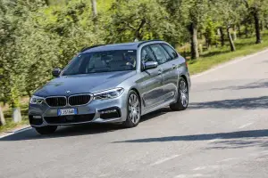 Nuova BMW Serie 5 Touring  - 211