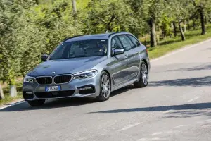 Nuova BMW Serie 5 Touring 