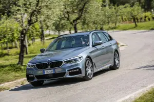 Nuova BMW Serie 5 Touring 