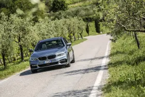 Nuova BMW Serie 5 Touring 