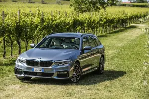 Nuova BMW Serie 5 Touring  - 235