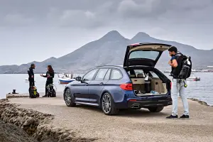 Nuova BMW Serie 5 Touring  - 243