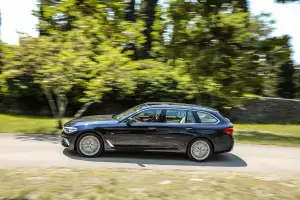 Nuova BMW Serie 5 Touring 