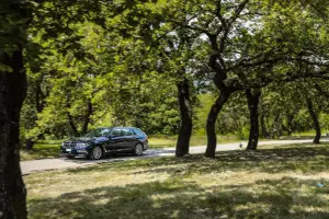 Nuova BMW Serie 5 Touring  - 37