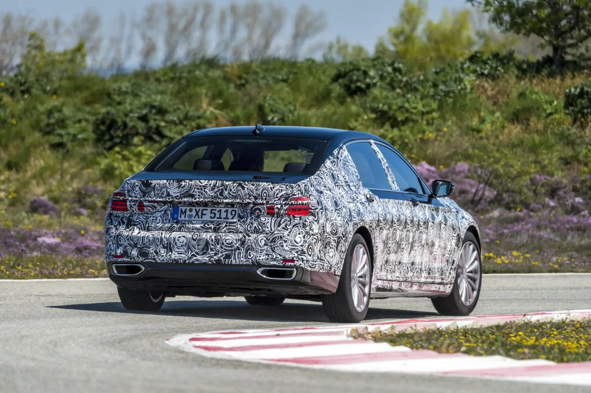 Nuova BMW Serie 7 18.04.2015 - 38