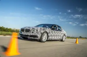 Nuova BMW Serie 7 18.04.2015 - 20