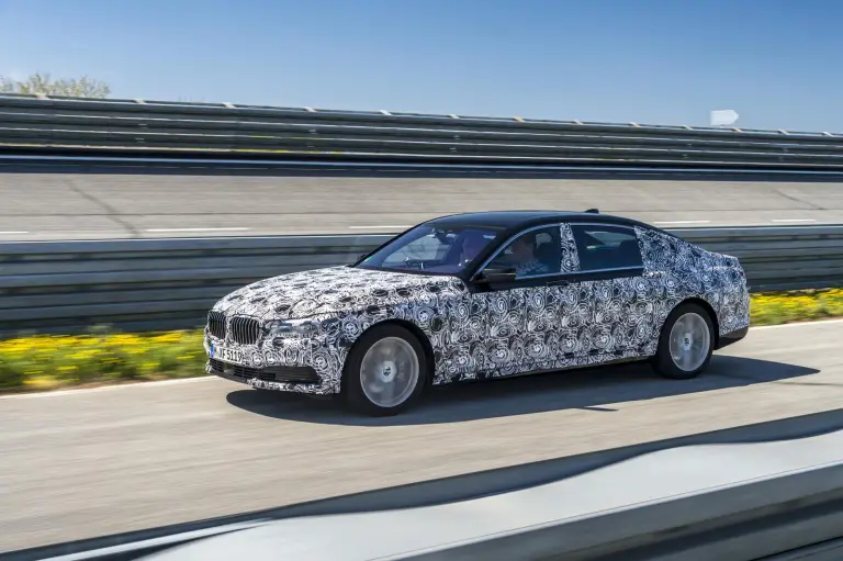 Nuova BMW Serie 7 18.04.2015 - 32