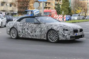 Nuova BMW Serie 8 cabrio foto spia 18 novembre 2016