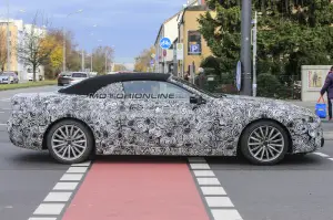 Nuova BMW Serie 8 cabrio foto spia 18 novembre 2016