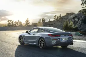 Nuova BMW Serie 8 coupe  - 5